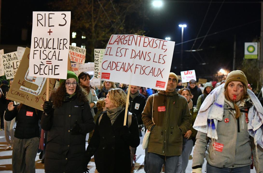 Grevistas na recente onda de mobilizações na Suíça