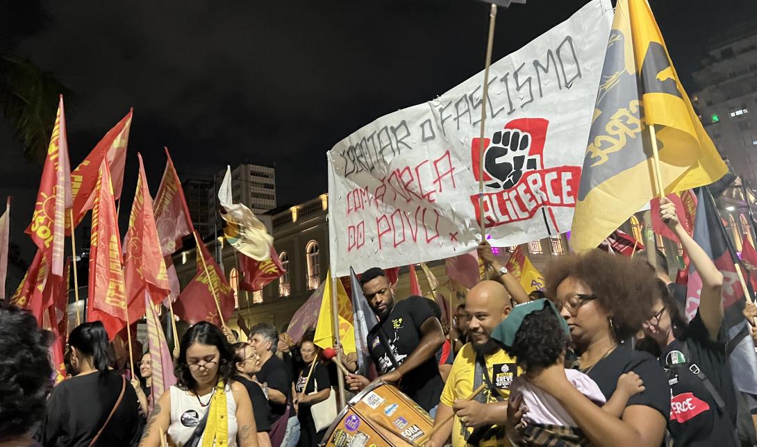 Imagem da marcha de abertura da Conferência